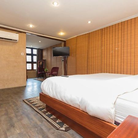 The Palms At Prampram Villa ภายนอก รูปภาพ