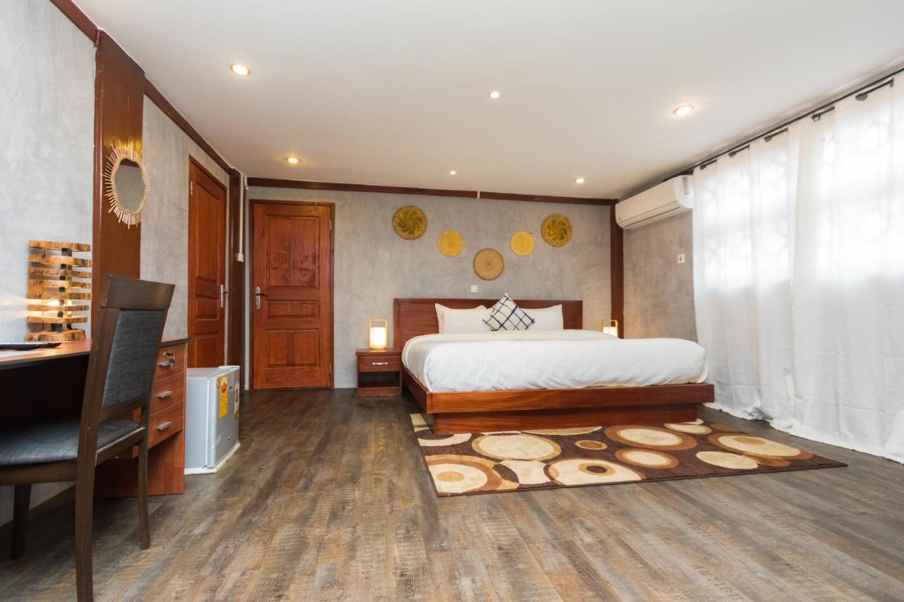 The Palms At Prampram Villa ภายนอก รูปภาพ