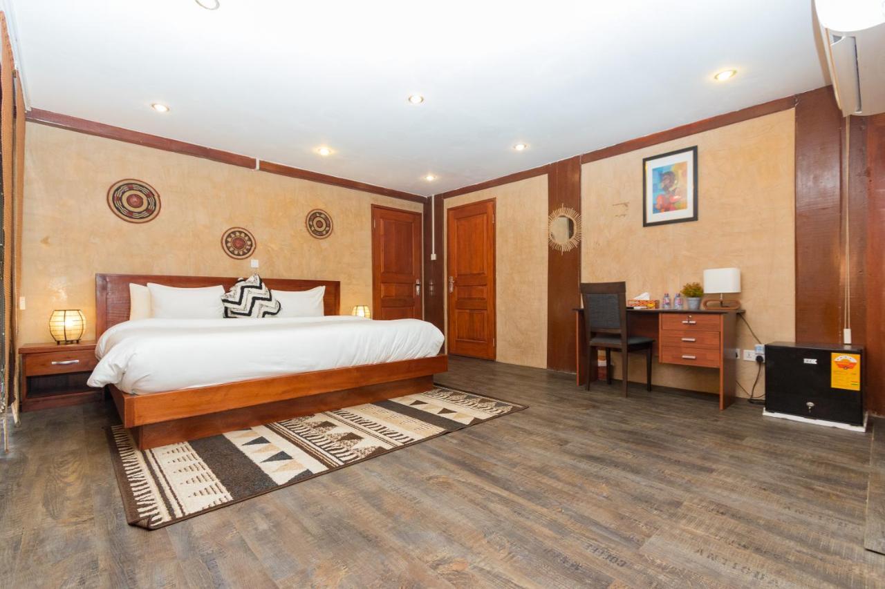 The Palms At Prampram Villa ภายนอก รูปภาพ