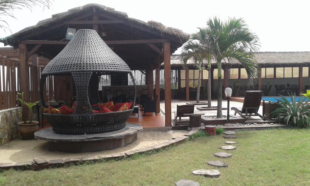The Palms At Prampram Villa ภายนอก รูปภาพ