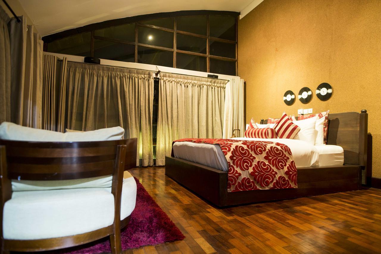 The Palms At Prampram Villa ภายนอก รูปภาพ