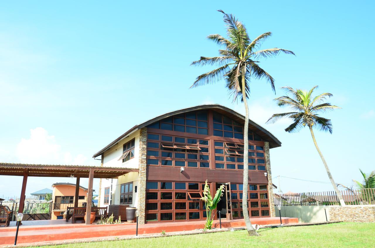 The Palms At Prampram Villa ภายนอก รูปภาพ